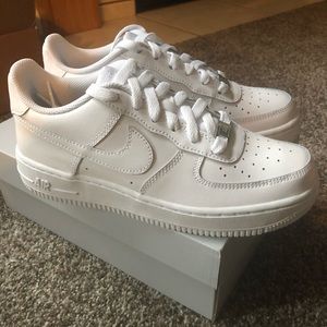 Nike Air Force 1